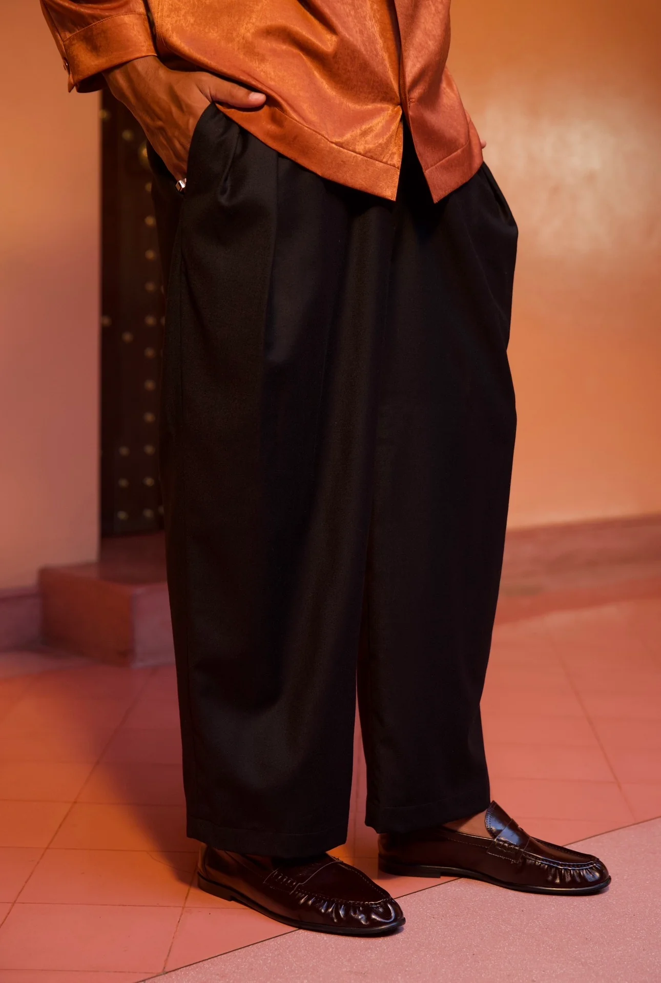 Khan Wool Trousers Black - Image 3