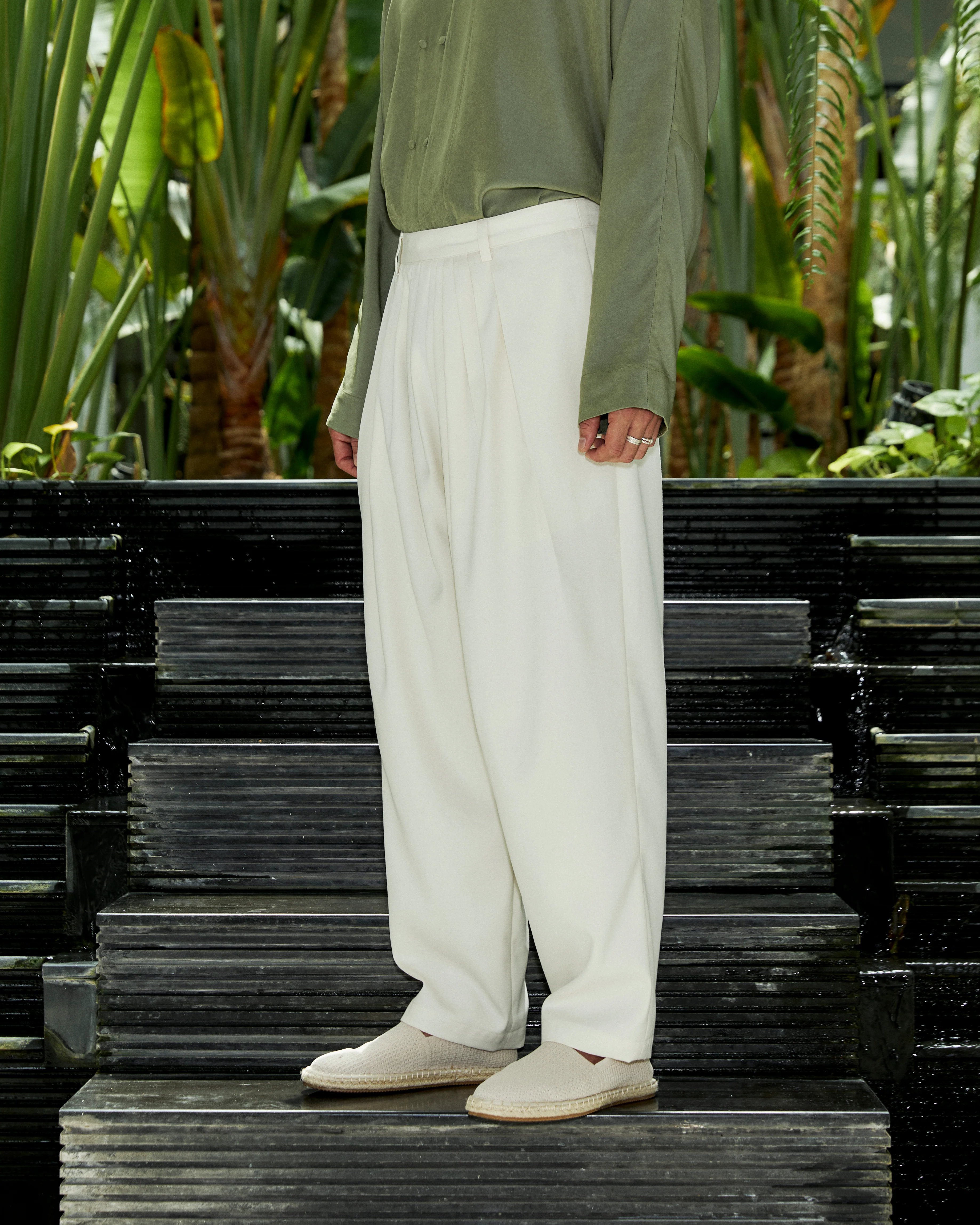 Panwa Pleated Trouser Ecru - Image 3