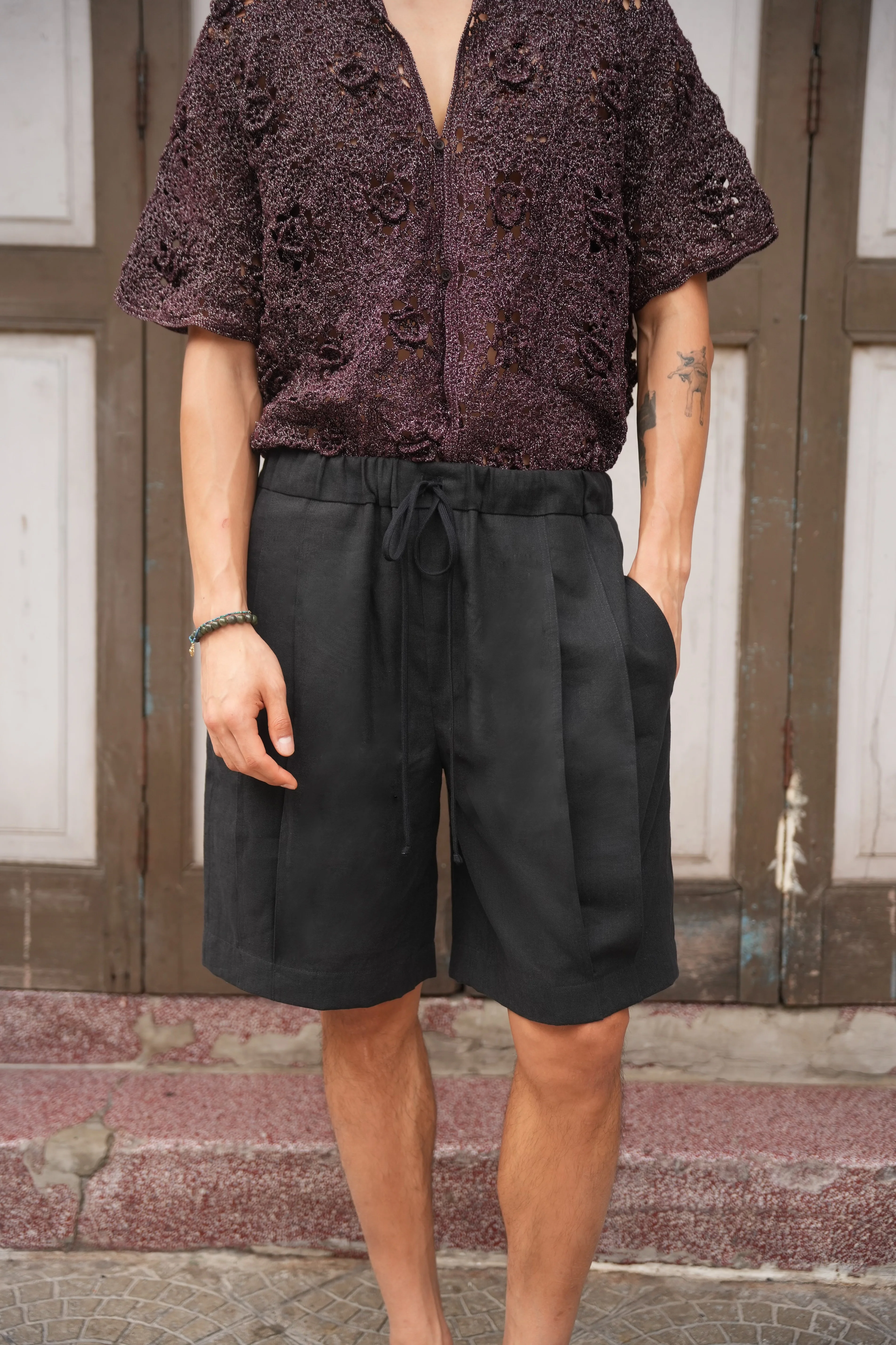 Surin Linen Shorts Black - Image 2